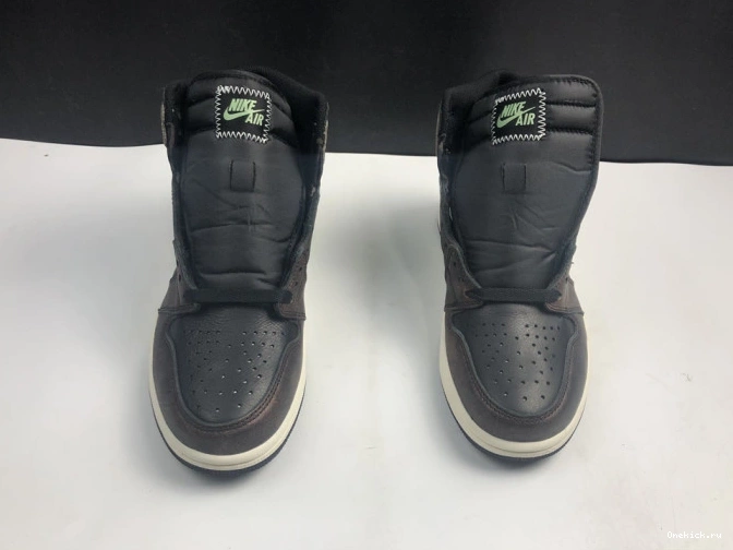 One Kick -033 HIGH AIR 1 LIGHT 555088 ARMY JORDAN 0715